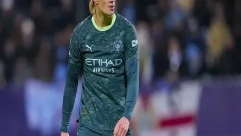 “南北争霸风云再起！飓风之巅稳扎稳打，门多萨能否连胜神话延续？”